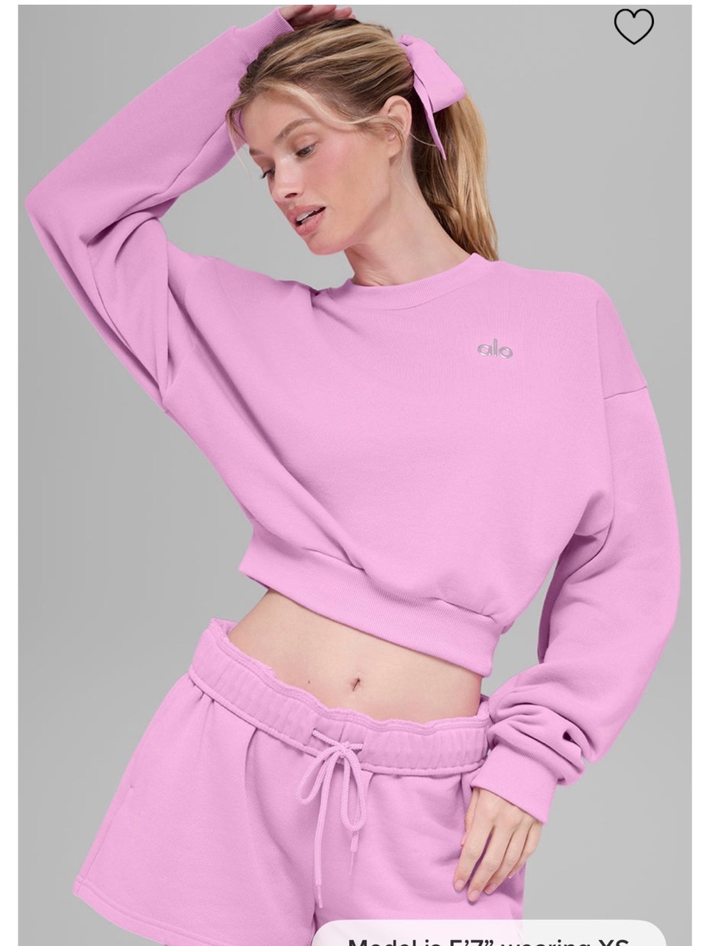 ALO Yoga Cropped Crewneck & Accolade Short Set XXS/SMALL (Candy Heart Pink)